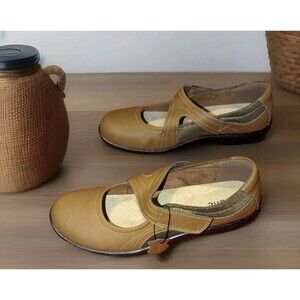 Oviaric Women's 10.5 Classic Comfort Mary Jane Flats Casual Dress Shoes